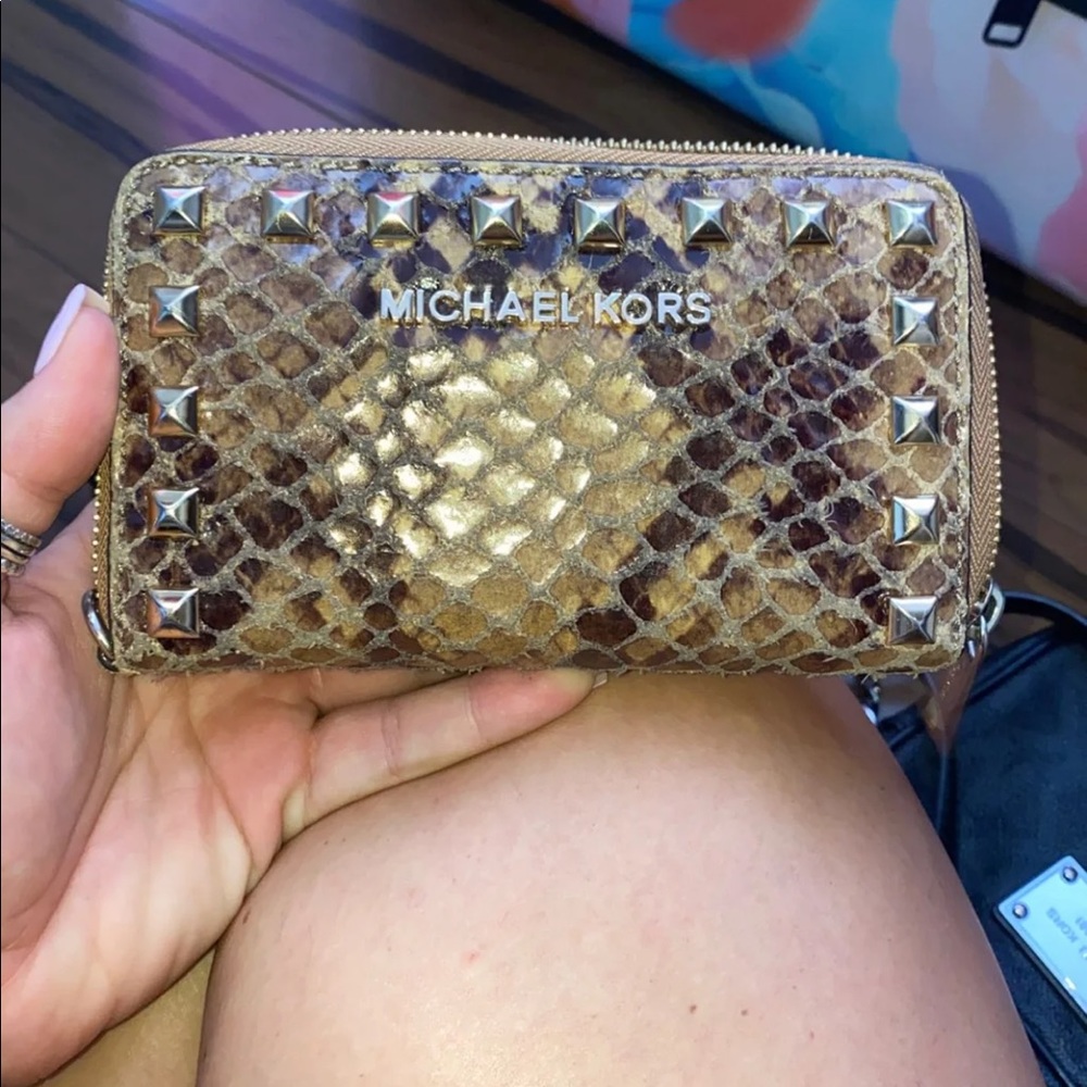 Michael Kors wallet
